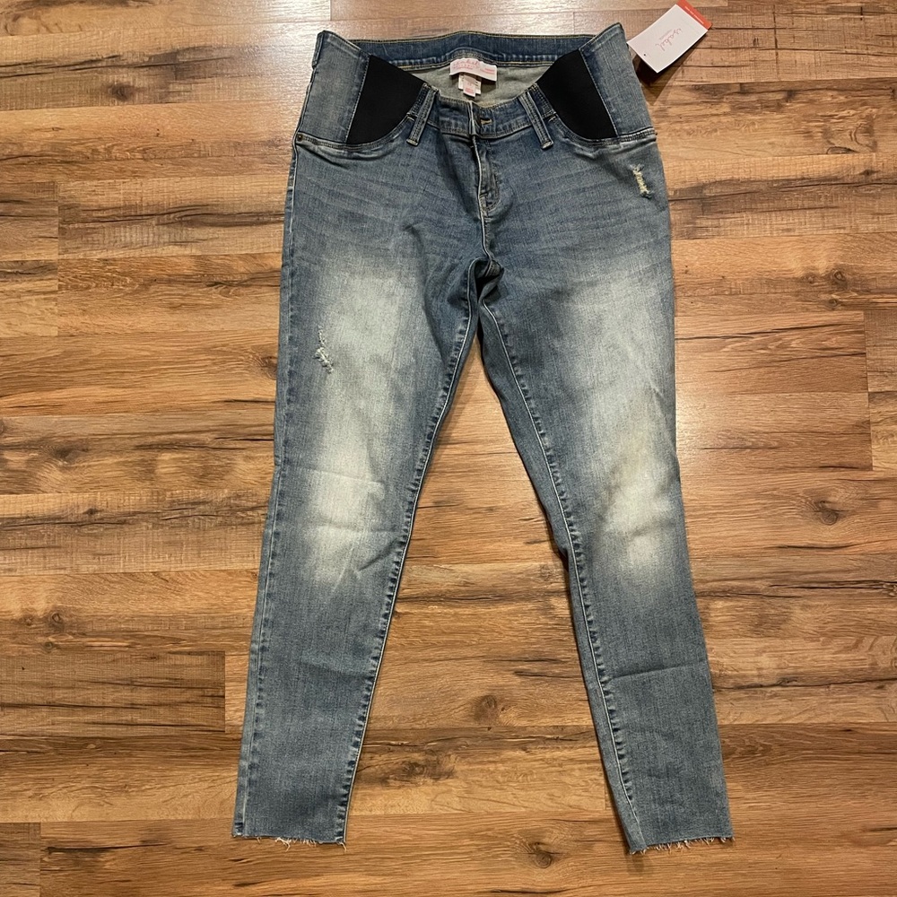 NWT Maternity Jeans